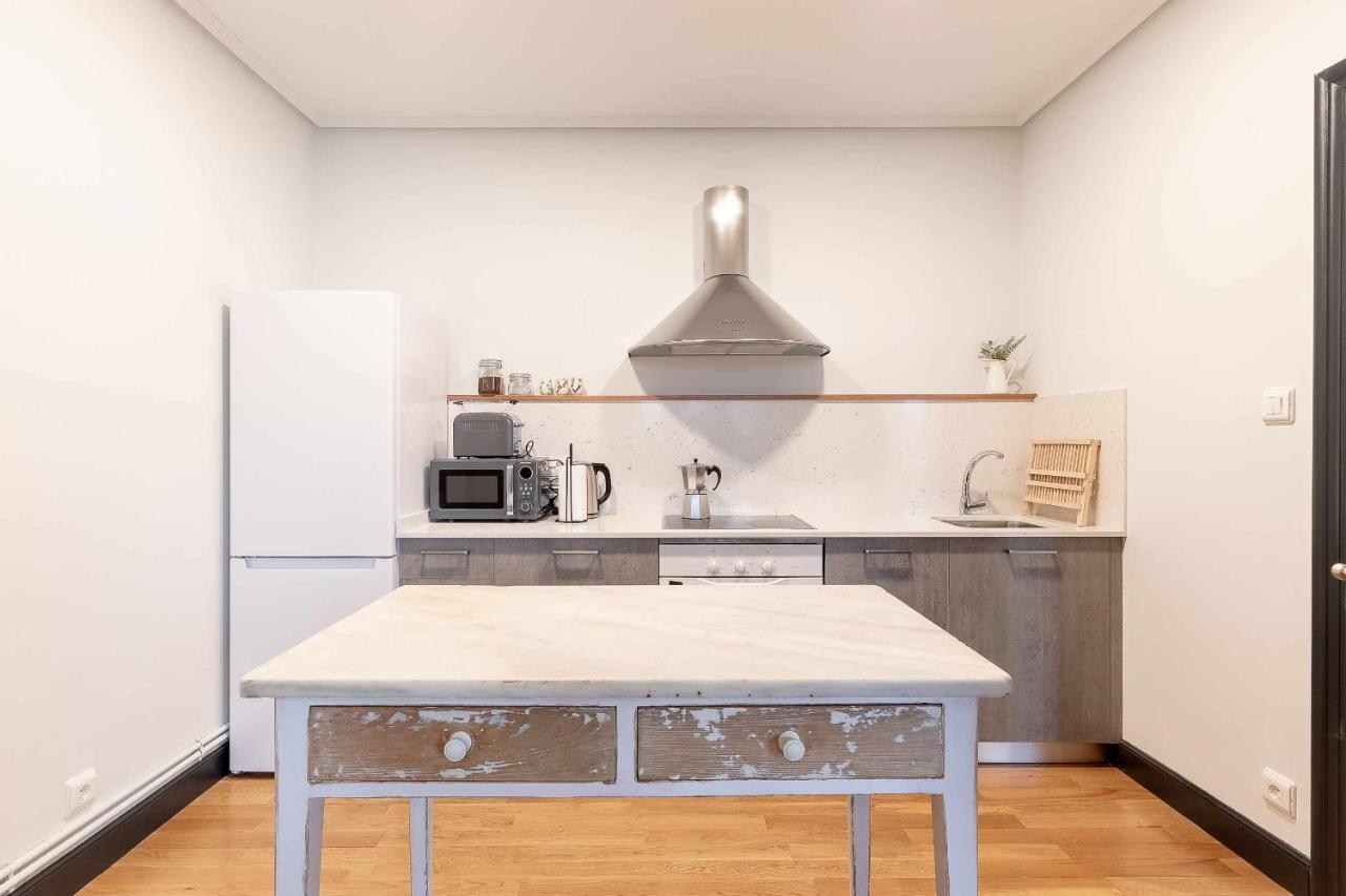 Apartamento Kuia Con Vistas Frontales A La Ria De Bilbao Cerca Del Metro Erandio Exteriör bild