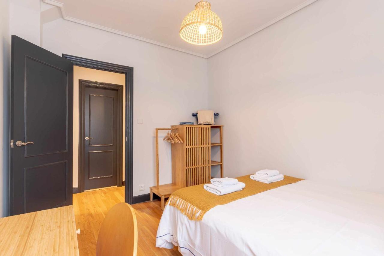 Apartamento Kuia Con Vistas Frontales A La Ria De Bilbao Cerca Del Metro Erandio Exteriör bild